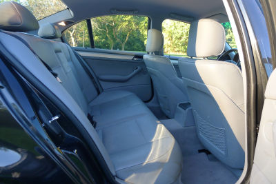 2002 BMW 325 xi