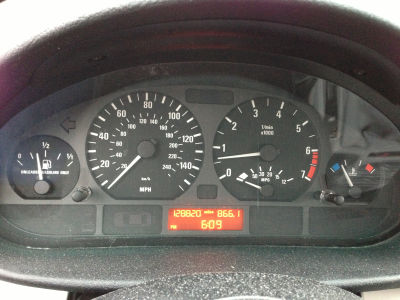2002 BMW 325 xi
