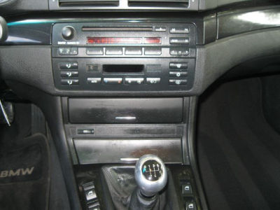 2001 BMW 325  Ci
