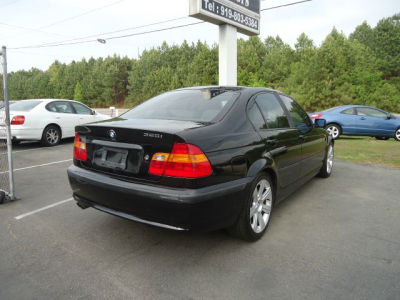 2003 BMW 325 i