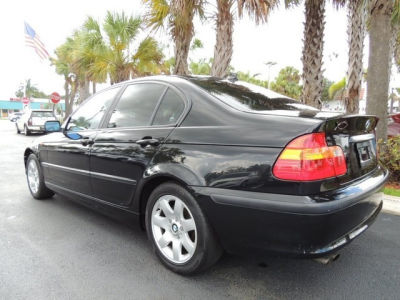 2004 BMW 325 i