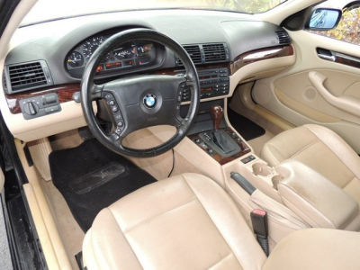 2004 BMW 325 i