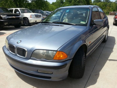2001 BMW 325 i