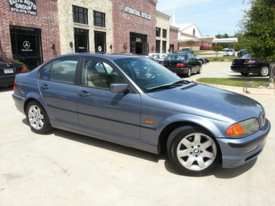 2001 BMW 325 i