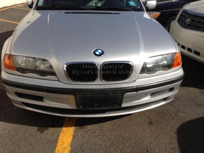 2001 BMW 325  i