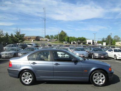 2001 BMW 325 i