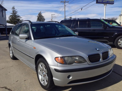 2002 BMW 325  xiT