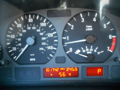 2001 BMW 325 xi