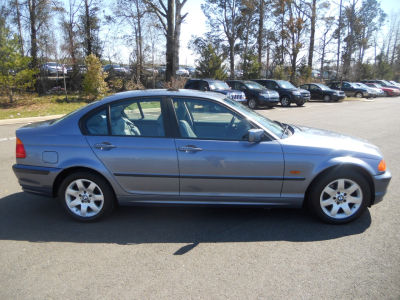 2001 BMW 325 xi