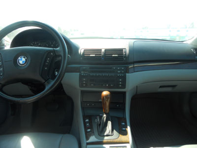 2001 BMW 325 xi
