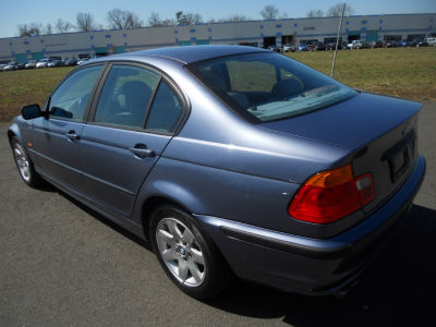 2001 BMW 325 xi