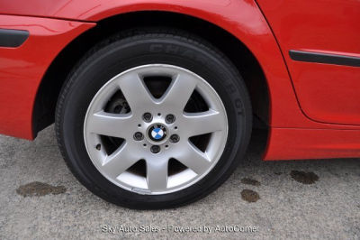 2003 BMW 325 i