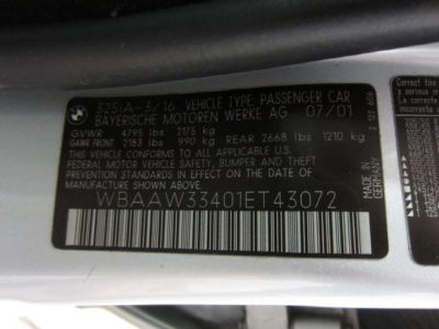 2001 BMW 325 i