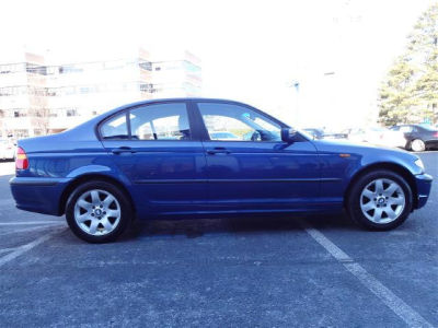 2003 BMW 325 xi