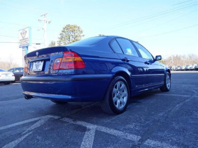 2003 BMW 325 xi