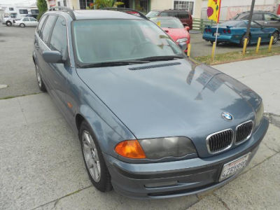 2001 BMW 325 i