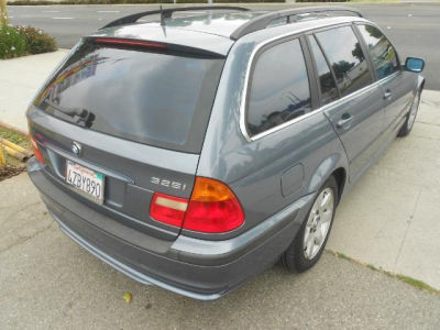 2001 BMW 325 i