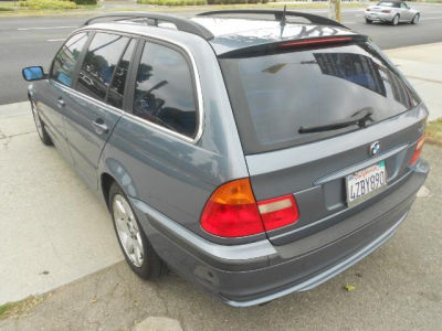 2001 BMW 325 i
