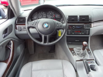 2001 BMW 325 Ci