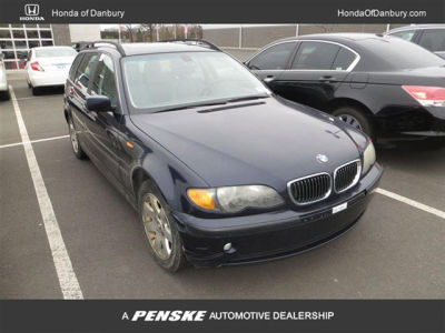 2003 BMW 325  xiT