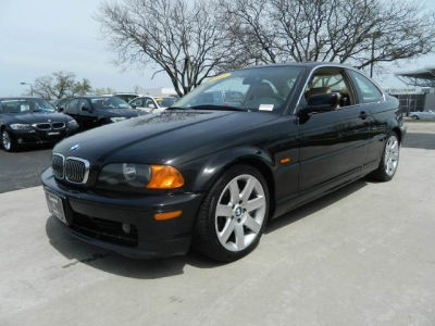 2001 BMW 325  Ci