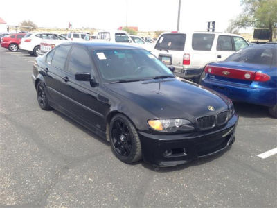 2003 BMW 325  i