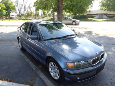 2002 BMW 325 i