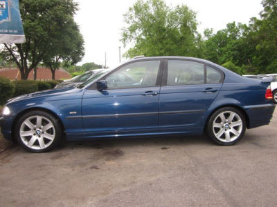 2001 BMW 325 i