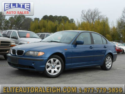 2003 BMW 325  xi