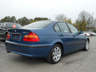2003 BMW 325 xi