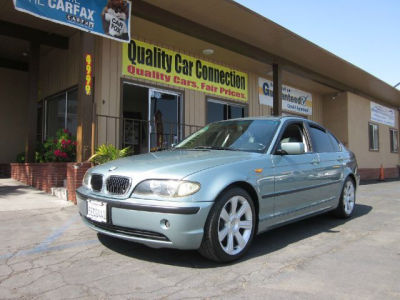 2003 BMW 325  i