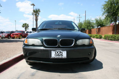 2002 BMW 325 i