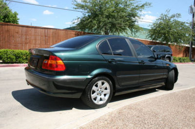 2002 BMW 325 i