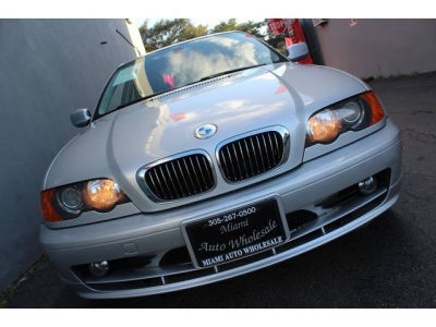 2003 BMW 325  Ci