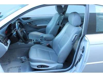 2003 BMW 325  Ci