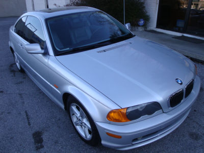 2001 BMW 325  Ci