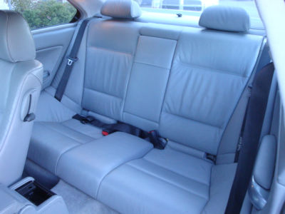 2001 BMW 325  Ci