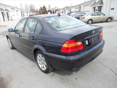 2004 BMW 325 xi