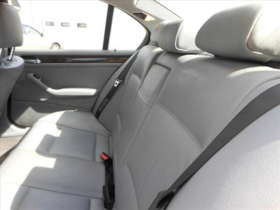 2004 BMW 325 xi