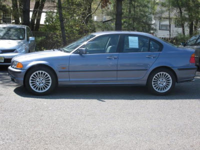 2001 BMW 325 xi