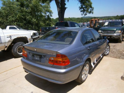 2002 BMW 325 xi
