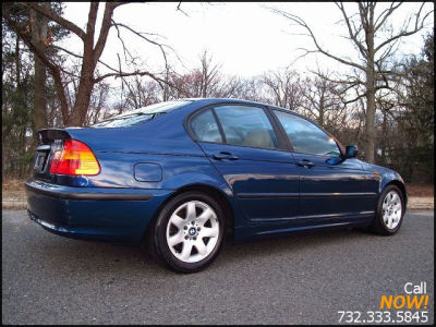 2004 BMW 325 i