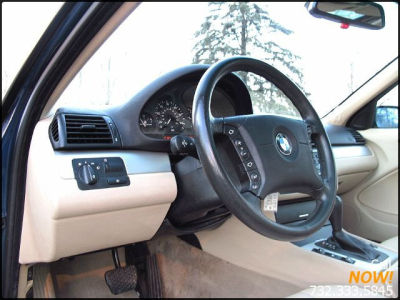 2004 BMW 325 i