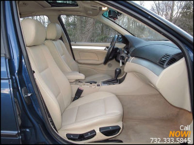2004 BMW 325 i