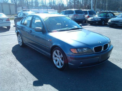 2002 BMW 325  i