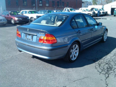 2002 BMW 325 i