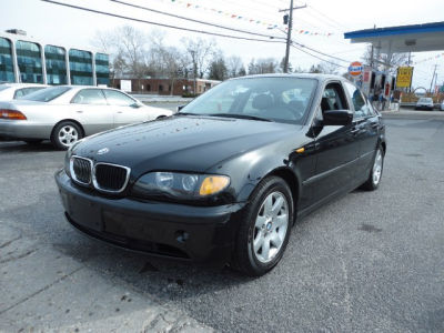 2002 BMW 325  i