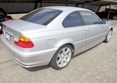 2001 BMW 325  Ci