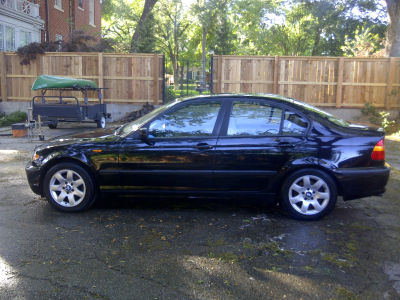 2005 BMW 325  i