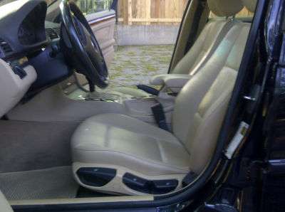 2005 BMW 325  i